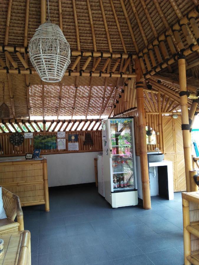 Tua Tua Keladi Bungalows Gili Air Exterior foto